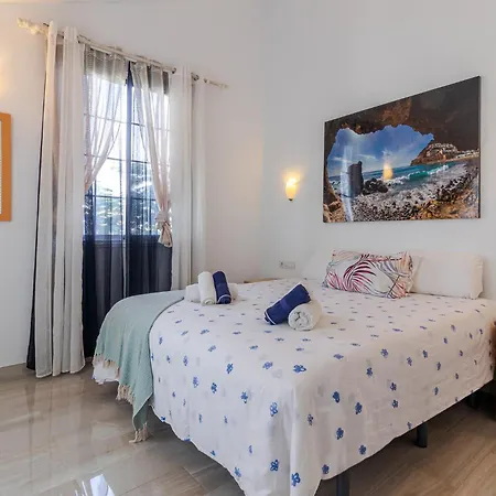 Sonneland Large & Private Terrace Maspalomas (Gran Canaria)